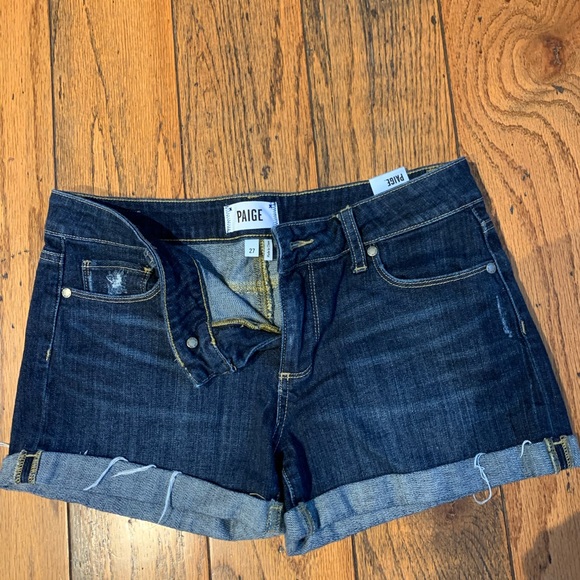 Paige denim shorts worn a few times with cuffs - Picture 3 of 5